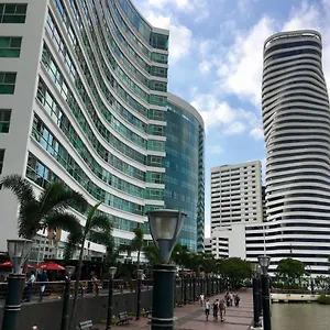 Puerto Santa Ana Guayaquil